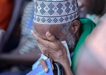 Coyah : restitution des titres fonciers et des plans parcellaires au Collectif des Victimes de Kaporo-rails, Kipé II et Dimesse de 1998 et 2019