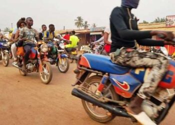 Interdiction du port des cagoules : des conducteurs de taxi-moto saluent la mesure de la  direction générale de la police nationale