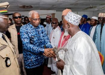 Boffa :  le Premier ministre  Bah Oury  appelle au climat de paix pour assurer le développement