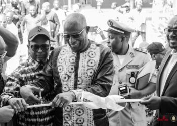 Technologie: la Guinée inaugure  sa première unité d’assemblage de LAPTOPS “Made in Guinea”  