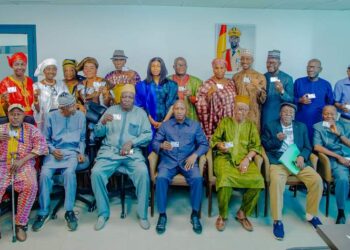 Prise en charge médicale des acteurs de la culture : la remise des cartes d’assurance santé s&rsquo;est poursuivie ce vendredi  