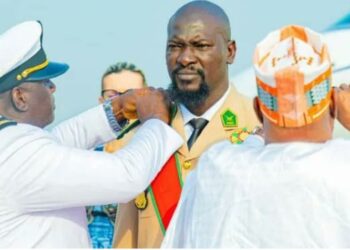 Guinée: le Général Mamadi Doumbouya élevé à la dignité de  grand-croix…, et la médaille croix de guerre lui a été décernée (décrets)