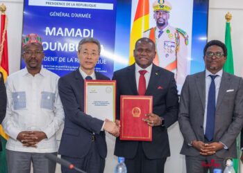 Guinée : Signature d’un accord de coopération technique et économique d&rsquo;une valeur de 27 millions de dollars non remboursable avec la Chine