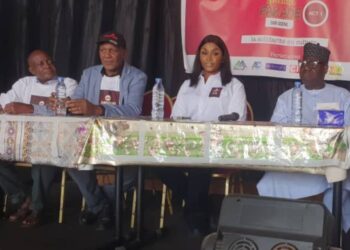 Conakry : Amika Kaba lance officiellement la 1ère édition  » Parade sur scène 2024&Prime;