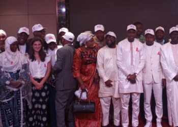 Journée mondiale de lutte contre le VIH/ Sida : « l&rsquo;Etat offre le traitement antirétroviral à  96milles 964 personnes vivant avec le VIH en Guinée » (Ministre de la Santé)