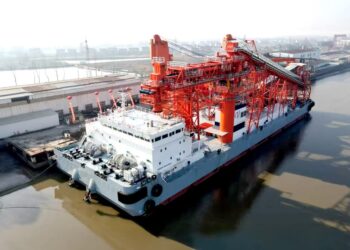 Projet Simandou: Livraison de la plateforme flottante « Winning Simandou 1 »