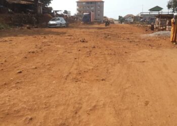 Kakimbo secteur 5 : Un manque criard de route et une mauvaise installation de l&rsquo;EDG, les demandent l&rsquo;aide du Général Mamadi Doumbouya