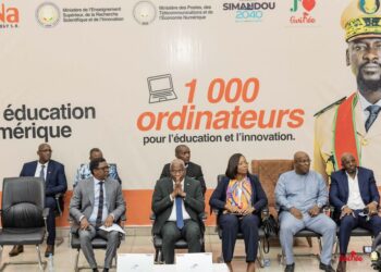 Enseignement Supérieur: 1000 ordinateurs ont été offerts aux universités publiques du pays