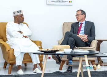 Coopération: La Guinée et le Royaume-Uni  comptent développer un projet d&rsquo;une centrale photovoltaïque de 40 mégawatts