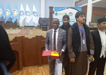 Alphonse Telliano Couronné Meilleur Présentateur à la Conférence Internationale sur l&rsquo;Eau en Afghanistan 