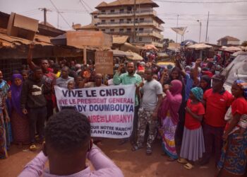 Cosa/ bail du marché Bantounka 1: Les commerçants ont manifesté et demandé l&rsquo;implication de Mamadi Doumbouya