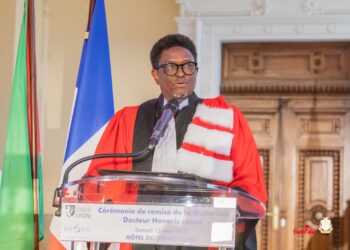 L&rsquo;Éducation, Arc de Triomphe des Nations en Quête d&rsquo;Avenir