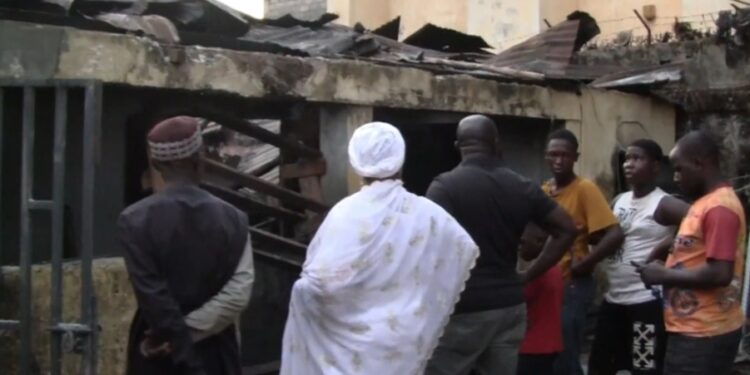 Urgent/ Conakry : 4 personnes d&rsquo;une même famille sont mortes dans un incendie à Taouyah, commune de Ratoma