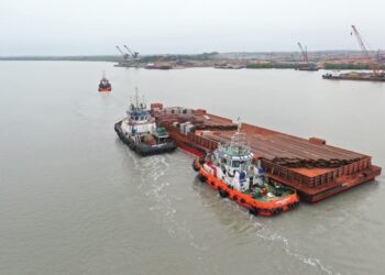 Un jalon important vient d’être franchi sur le projet Simandou: 156 000 tonnes de rails ont été acheminées vers la Guinée