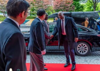 Le Premier Ministre Amadou Oury BAH est arrivé au Japon pour prendre part à l’Exposition universelle 2025
