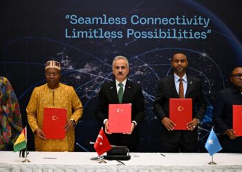 Turquie: Le Ministre des Transports, Ousmane Gaoual a pris part à une rencontre sur la connectivité dans le domaine des transports 