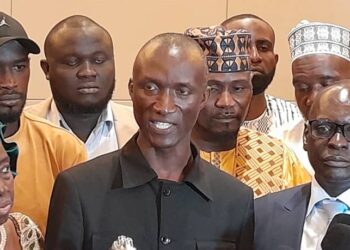 Conakry : La Conférence des Coalitions Politiques et Faitières invite l&rsquo;Etat à garantir les libertés et les droits fondamentaux en Guinée ( Déclaration)