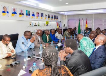 Boycott des audiences en Guinée: Une délégation de l&rsquo;Ordre des avocats reçue par le Premier ministre pour une sortie de crise