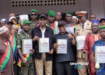 Vulgarisation du Projet de Nouvelle Constitution: Les autorités de Télimélé reçoivent le document 