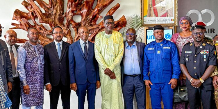 Coopération Guinée- Mali: Une réunion technique sur le renforcement des relations bilatérales et la libre circulation des personnes et des bien s&rsquo;est tenue à Conakry