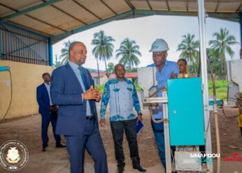 Visite inopinée du Ministre de l&rsquo;hydraulique et des Hydrocarbures dans les Centres de remplissage de gaz butane du pays