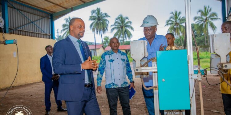 Visite inopinée du Ministre de l&rsquo;hydraulique et des Hydrocarbures dans les Centres de remplissage de gaz butane du pays