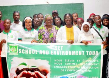 Conakry : La Présidente de School And Environment Tour s&rsquo;engage à promouvoir la protection de la nature chez les élèves et étudiants après sa prise de fonctions