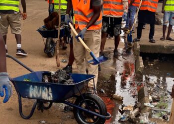Kalokhoya/Journée d&rsquo;assainissement:  les jeunes de Bountoukolé se mobilisent pour un cadre de vie sain