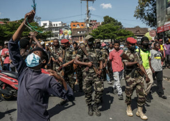 Urgent/Madagascar : Rajoelina destitué, l&rsquo;unité militaire ralliée à la contestation dit « prendre le pouvoir »