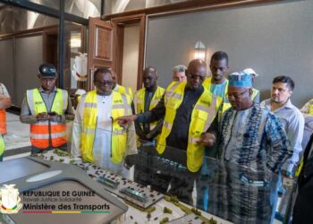 Le Ministre des Transports en visite de suivi sur le chantier de reconstruction de l&rsquo;aéroport international Ahmed Sékou Touré