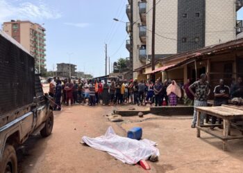 Drame à Conakry : Un homme de 58 ans s&rsquo;effondre et décède en pleine rue