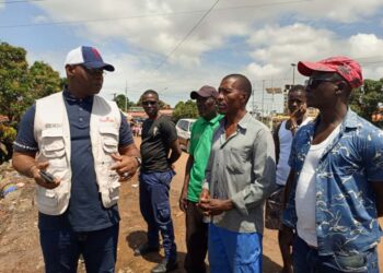 Lutte contre l’insalubrité à Gbessia : Trois personnes interpellées pour dépôt sauvage d’ordures