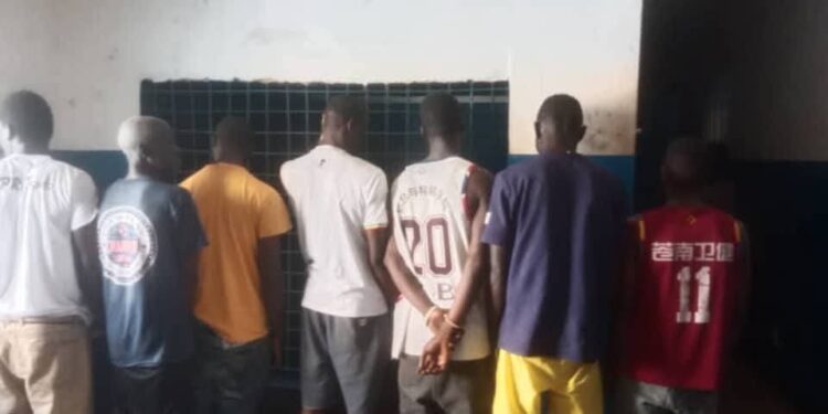 Lutte contre la drogue et trafic de carburant: 7 suspects arrêtés à Matam et 300 bidons de Gasoil saisis à Mandiana