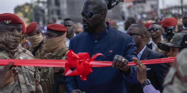 Infrastructures routières: le Président Mamadi DOUMBOUYA a inauguré l&rsquo;échangeur de Bambéto 