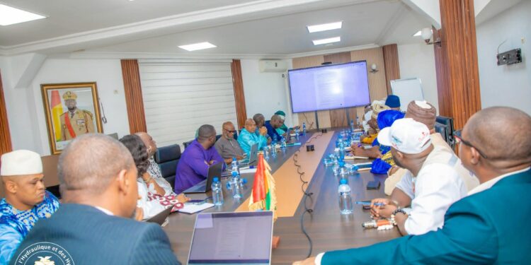 Réunion de concertation sur l&rsquo;assainissement: le Ministre Aboubacar Camara trace les orientations stratégiques