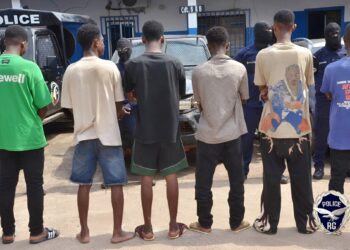 Lutte contre la drogue et le vol a la tire: 4,5kg de cocaïne saisis et une dizaine de malfrats interpellés à Conakry 
