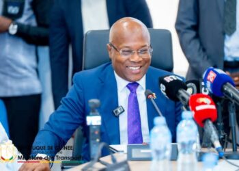 Installation officielle d’Ousmane Gaoual Diallo au ministère des Transports