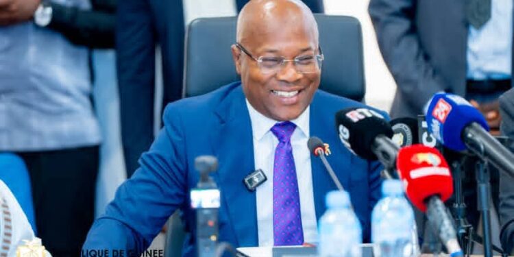 Installation officielle d’Ousmane Gaoual Diallo au ministère des Transports