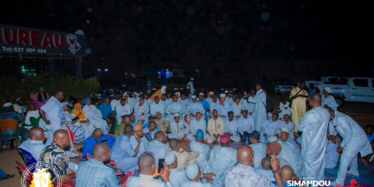 Conakry: Déjeuner collectif pour intensifier la lutte contre l’insalubrité en Guinée