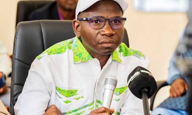 Affiches publicitaires: l&rsquo;Office Guinéen de Publicité exige le respect du délai de 15 jours après la date de fin de l’événement ( Communiqué)