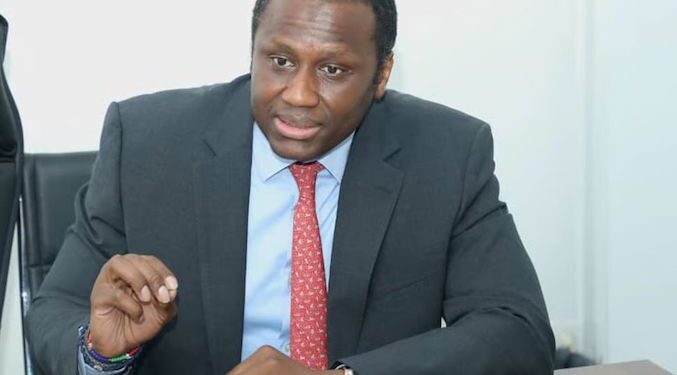 Mamadi Doumbouya nomme les hauts cadres de la Banque Centrale et opte pour la continuité