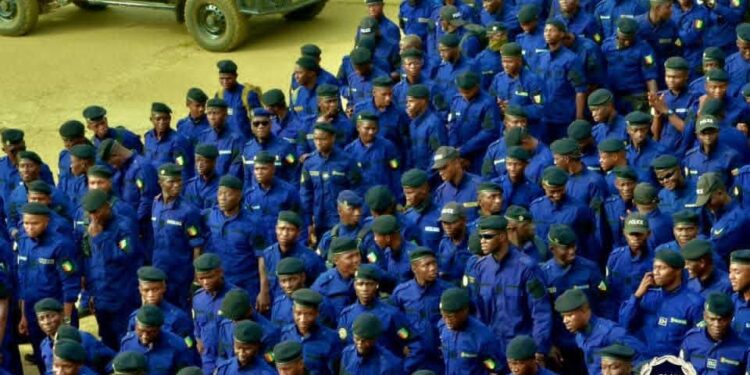 Guinée: 940 élèves-policiers intègrent officiellement les rangs de la Police Nationale 