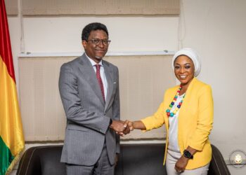 Coopération: le Ministre Alpha Bacar Barry a reçu en audience la Représentante résidente  de l’UNFPA