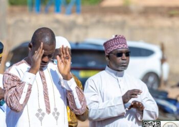 Célébration de l’Aïd El-Fitr 2026 : le Président du Burkina Faso  communie avec la communauté musulmane