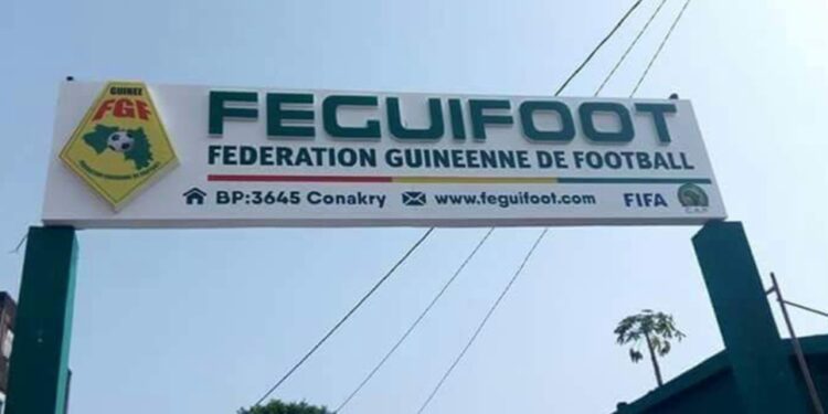Guinée: le Président de la FEGUIFOOT est-il menacé de suspension?