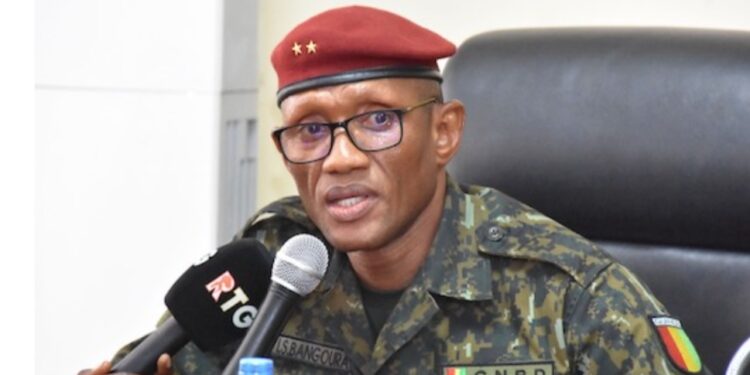 Tensions frontalières entre la Guinée et  le Libéria: le  chef d’État-major général appelle la population au calme et rassure que l’armée ne va jamais faillir à sa mission de défense