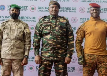 L’AES fustige une “ingérence grave” du Parlement européen dans l’affaire de l&rsquo;ancien Président Nigérien Mohamed Bazoum