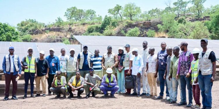 Siguirini : L’AGER constate l’impact concret de l’électrification rurale