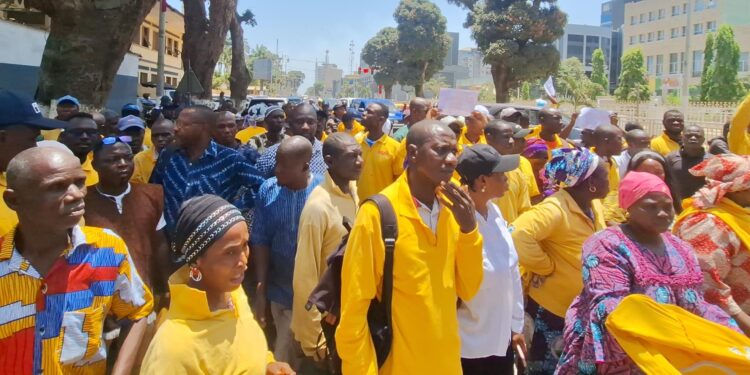 Conakry : Bras de fer judiciaire avec Albayrak, les ex-employés interpellent la Présidence