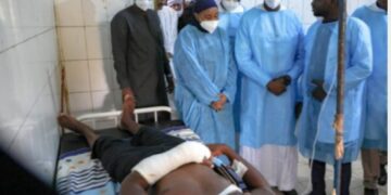 Mali: visite de solidarité du Premier ministre Abdoulaye Maïga aux victimes des attaques de Kati